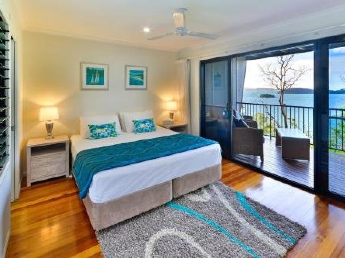 3 The Panorama Hamilton Island 2 Bedroom 2 Bathroom Ocean View Modern Apartment