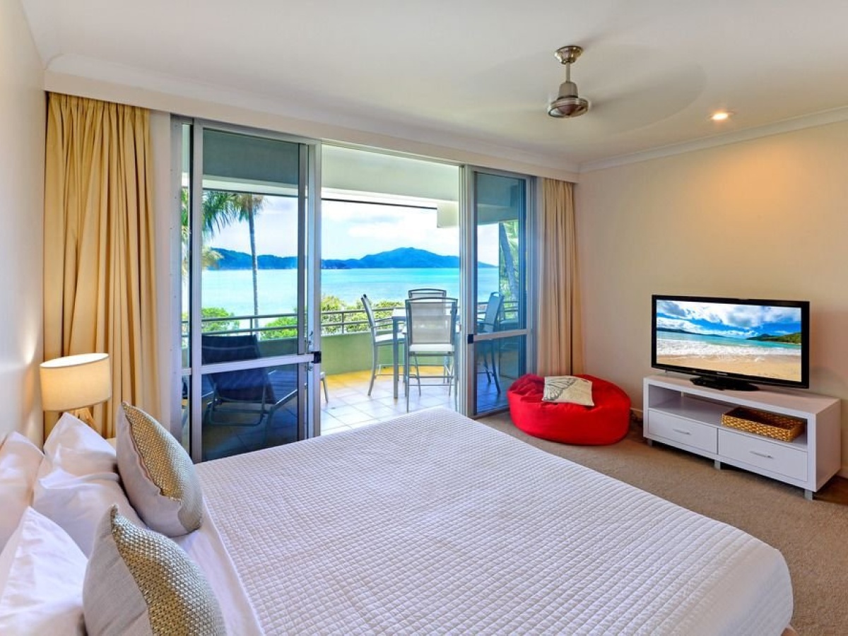 Beach Lodges