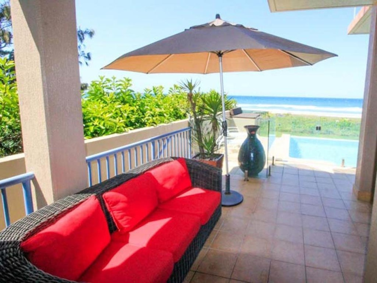 Waterfront Belle Beach House