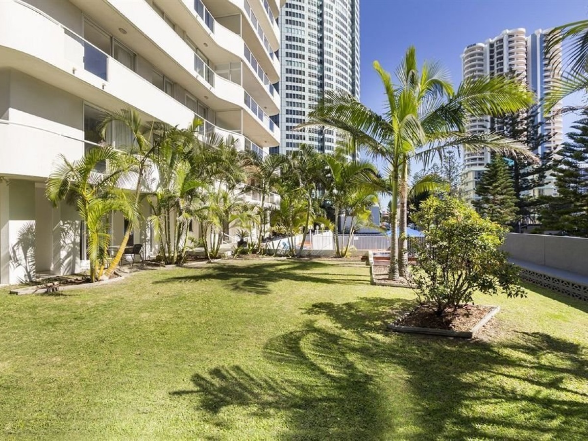 Carinya Gardens 15
