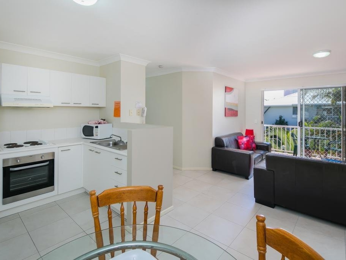Bay Lodge Apartments