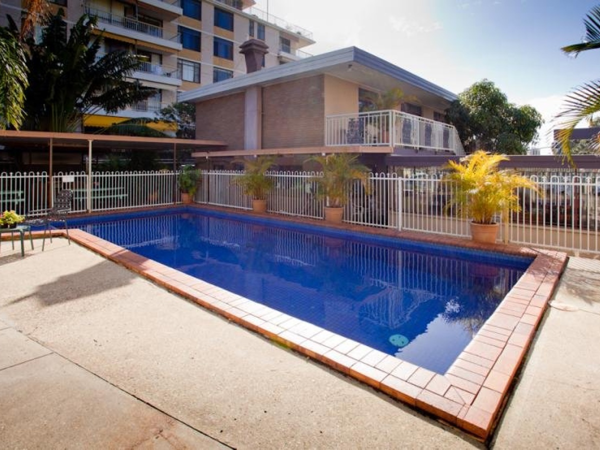 Sundale Motel