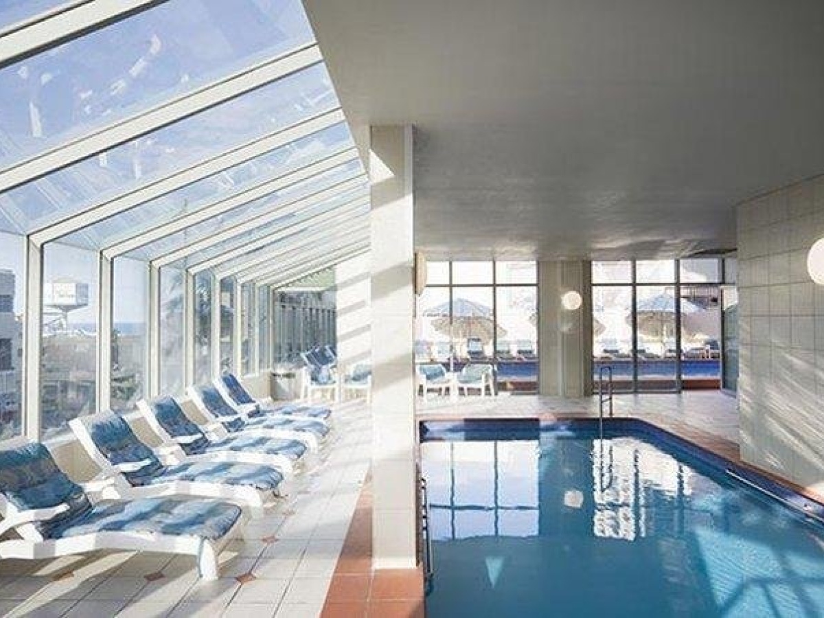 Beachcomber Resort – Official