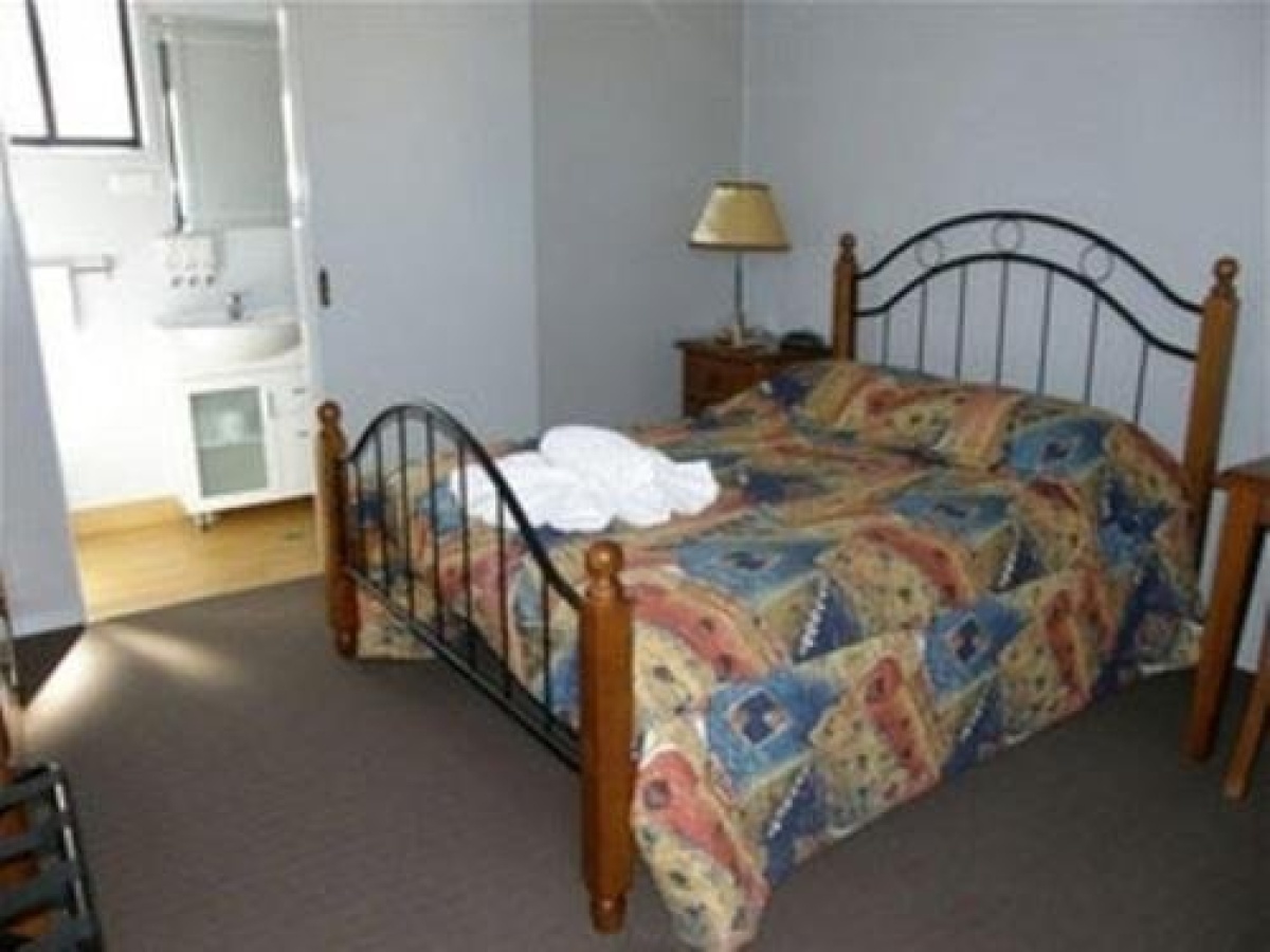 Coast Apartment 17