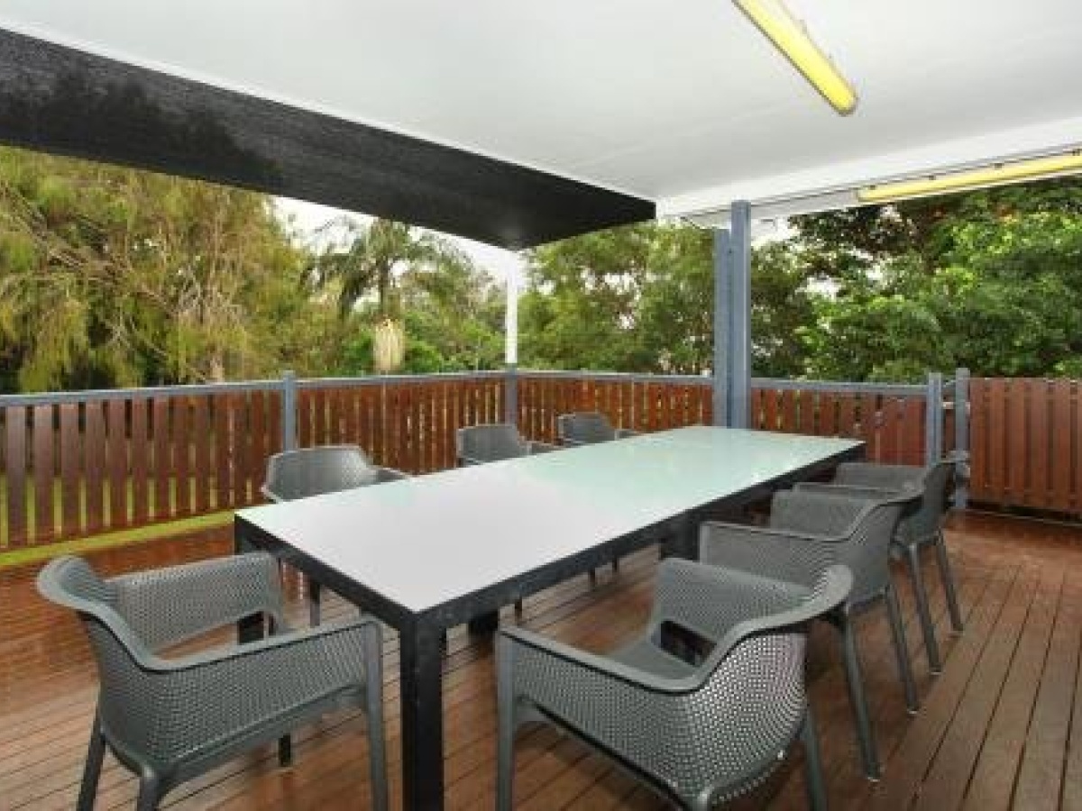 20 Scrub Road, Coolum Beach – Pet Friendly, Linen included