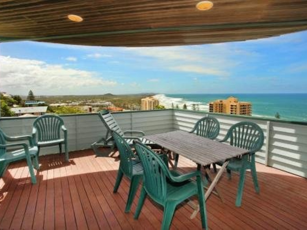 38 Pacific Terrace, Coolum Beach – Linen supplied