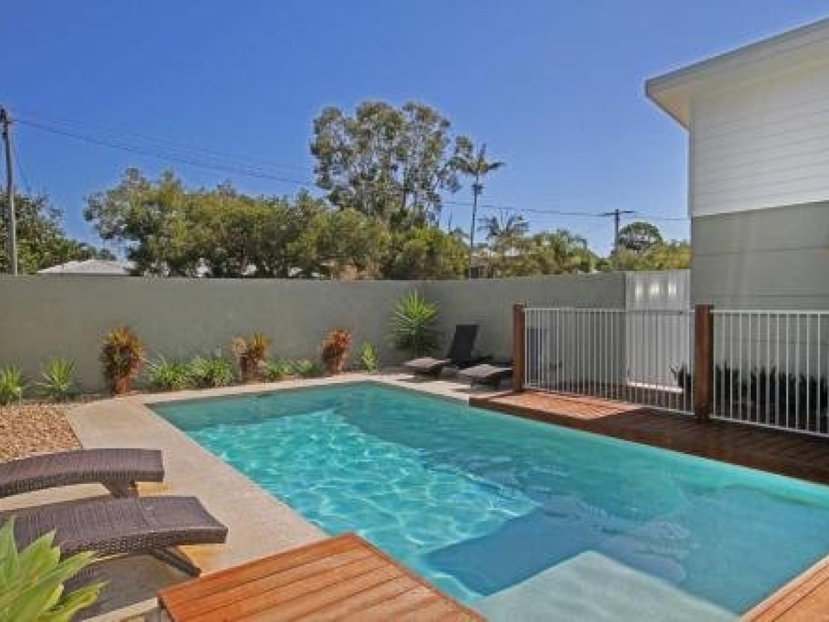 22 Sorrento Avenue, Coolum Beach – Linen Supplied PET FRIENDLY – 500 BOND