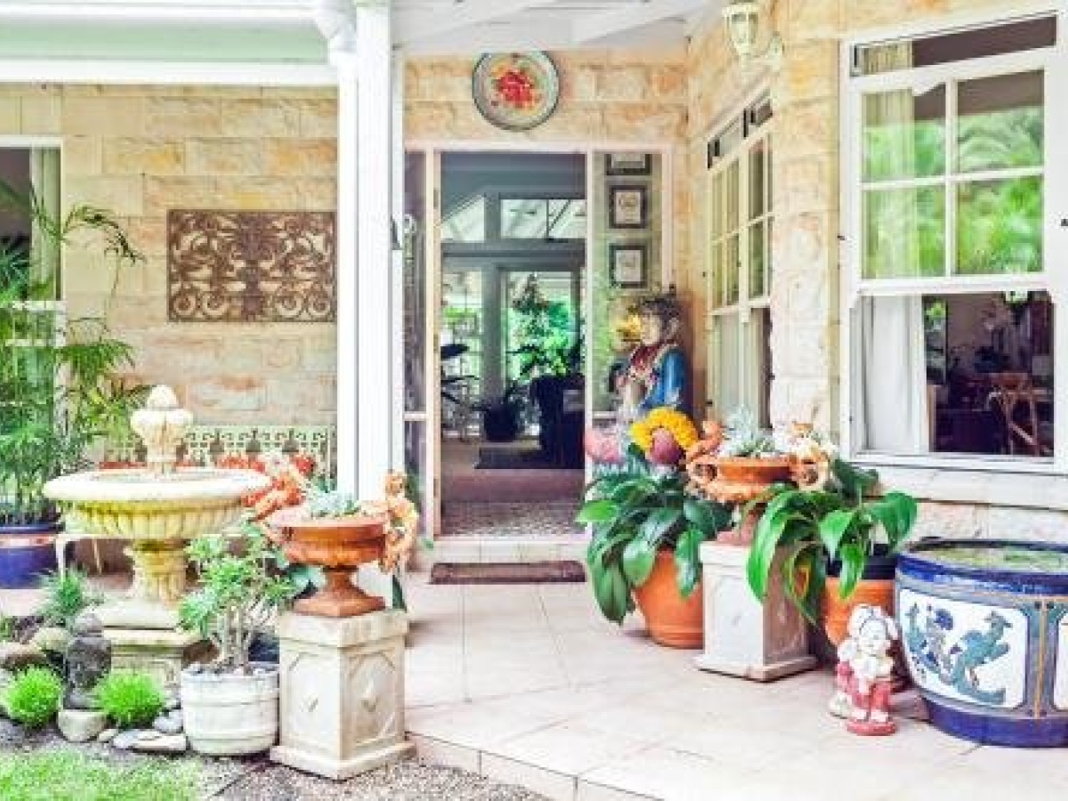 Noosa Valley Manor B&B