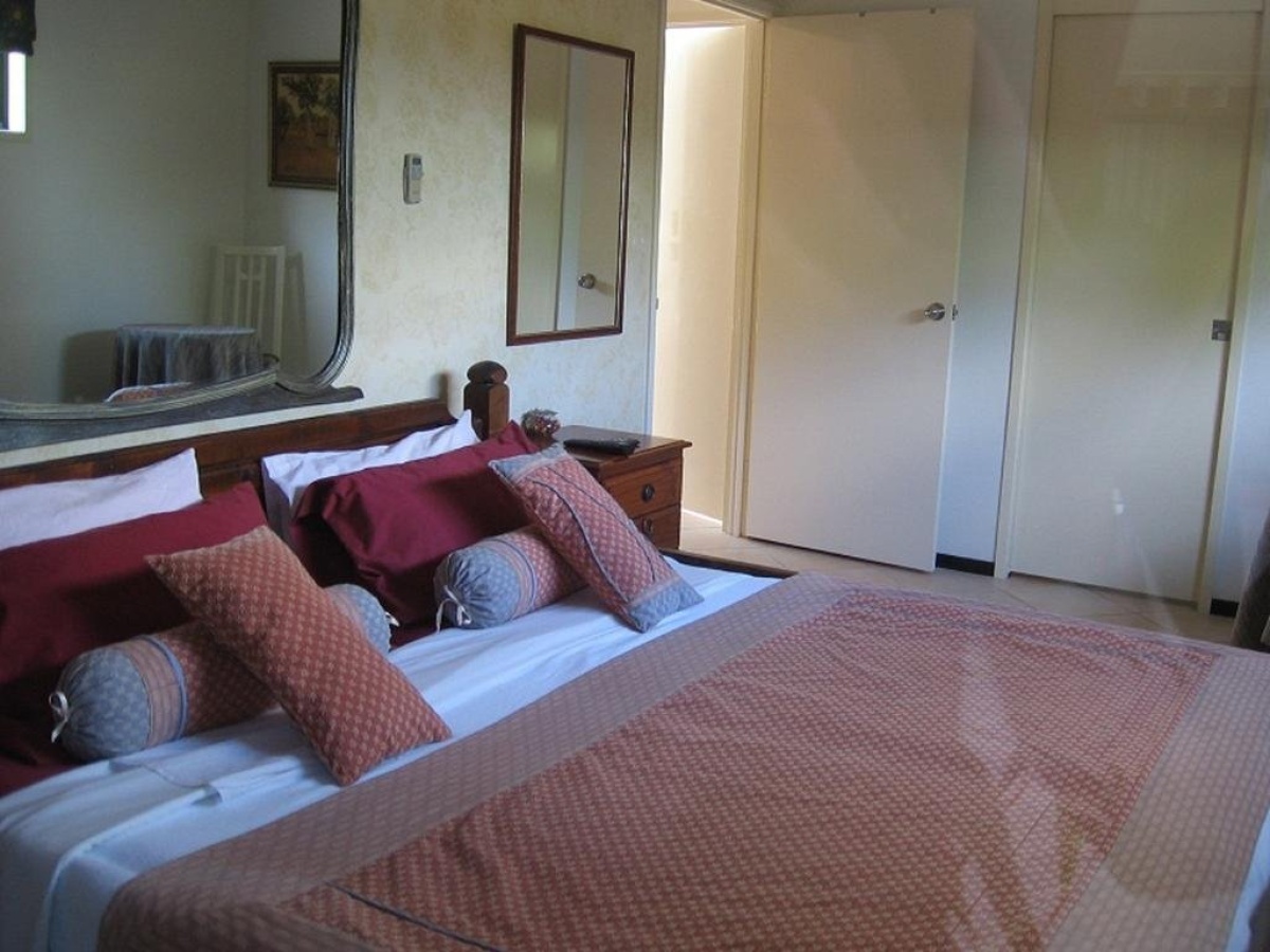 Noosa Edge Nudist Retreat, Doonan