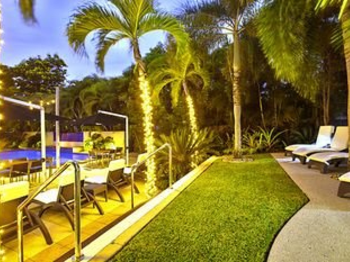 Central Plaza Port Douglas