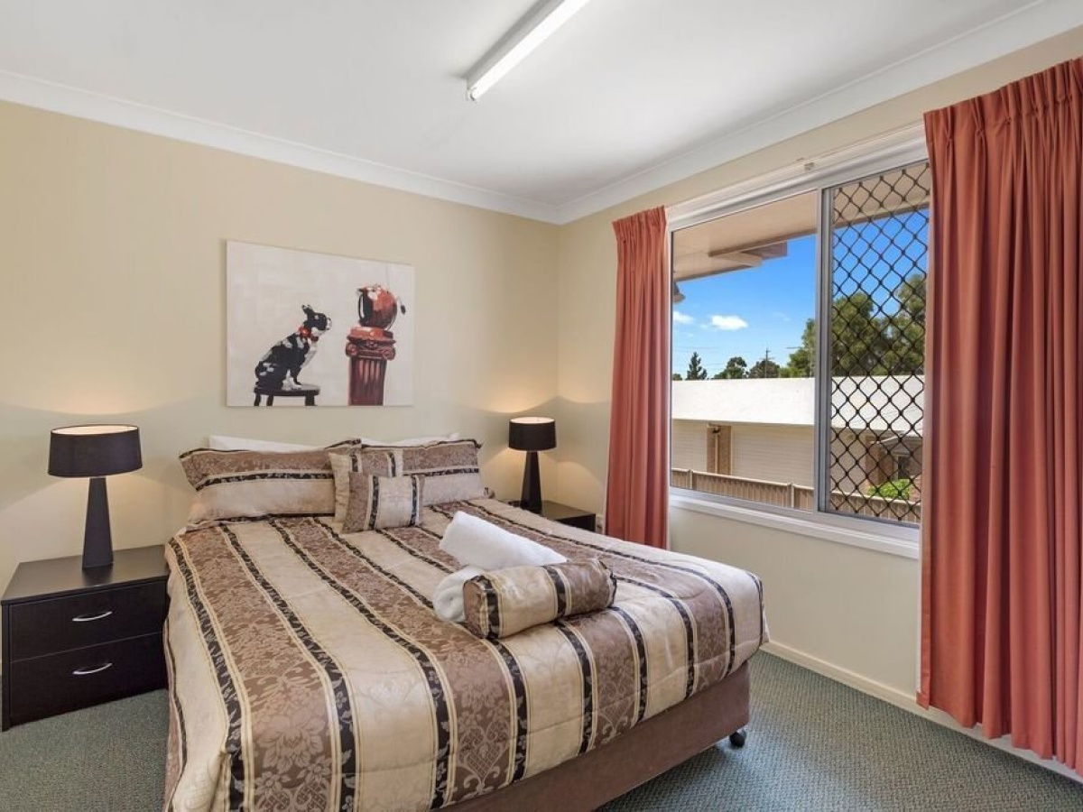 Clifford Park Holiday Motor Inn