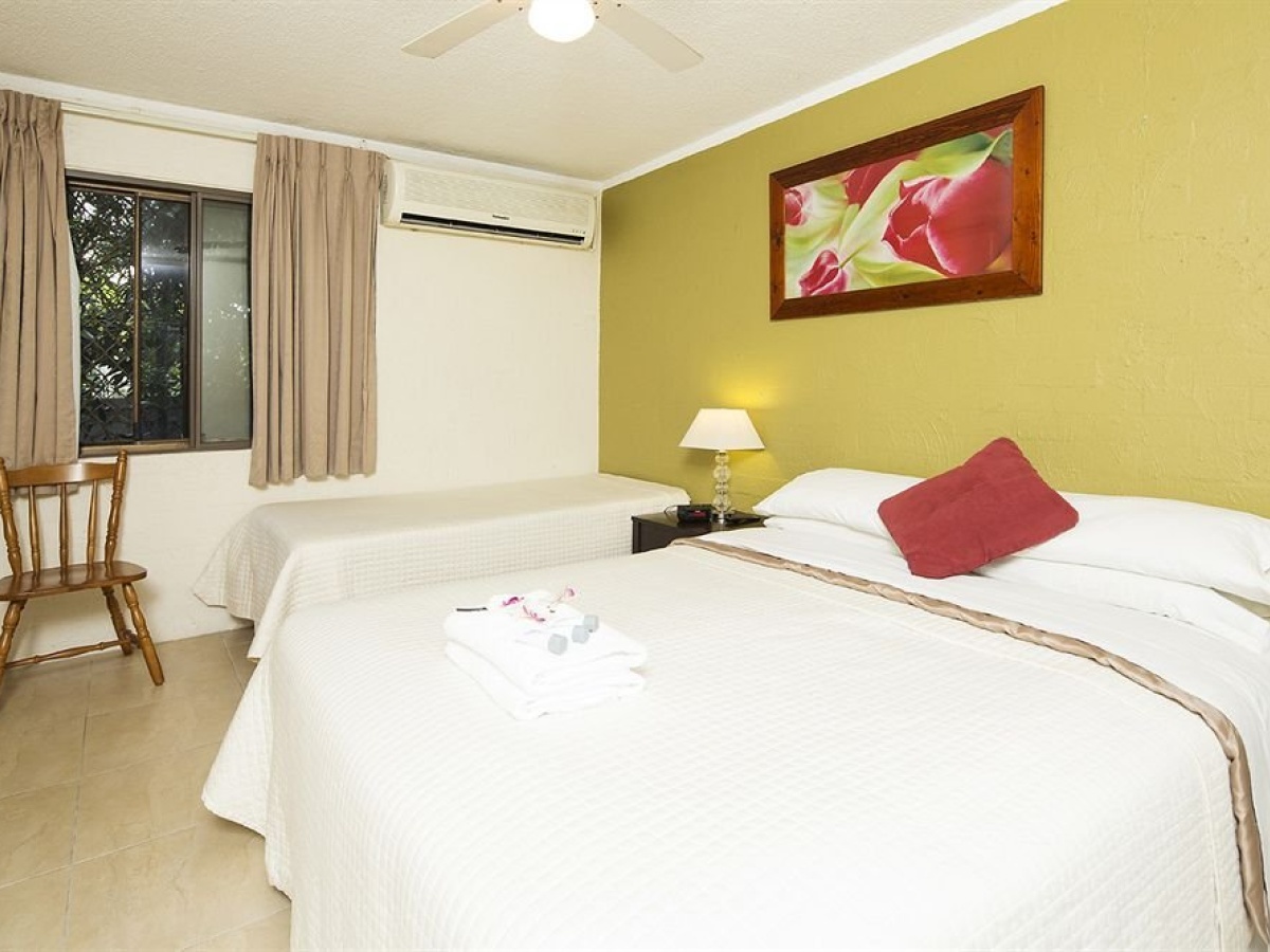 Burleigh Gardens North Hi-Rise Holiday Apartments