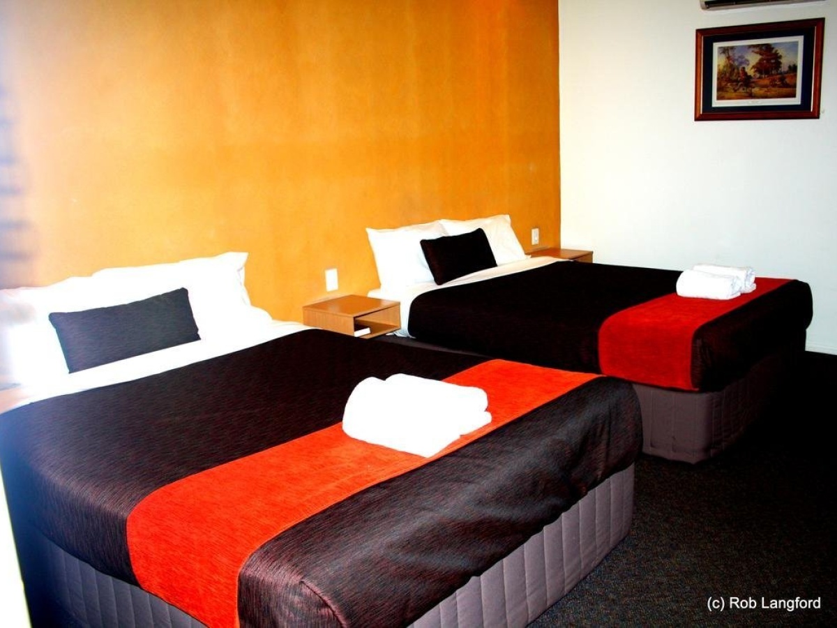 Ascot Lodge Motor Inn