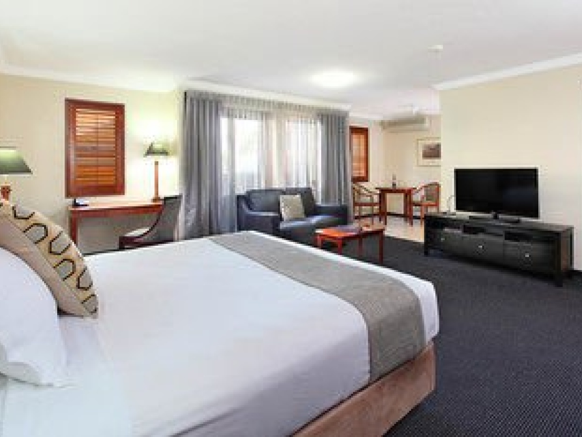 Ramada by Wyndham Brisbane Windsor