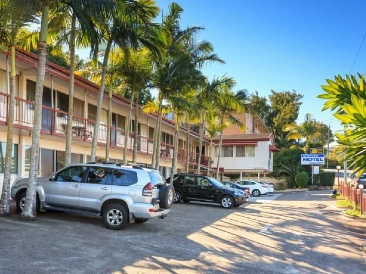 Airport Riverview Motel