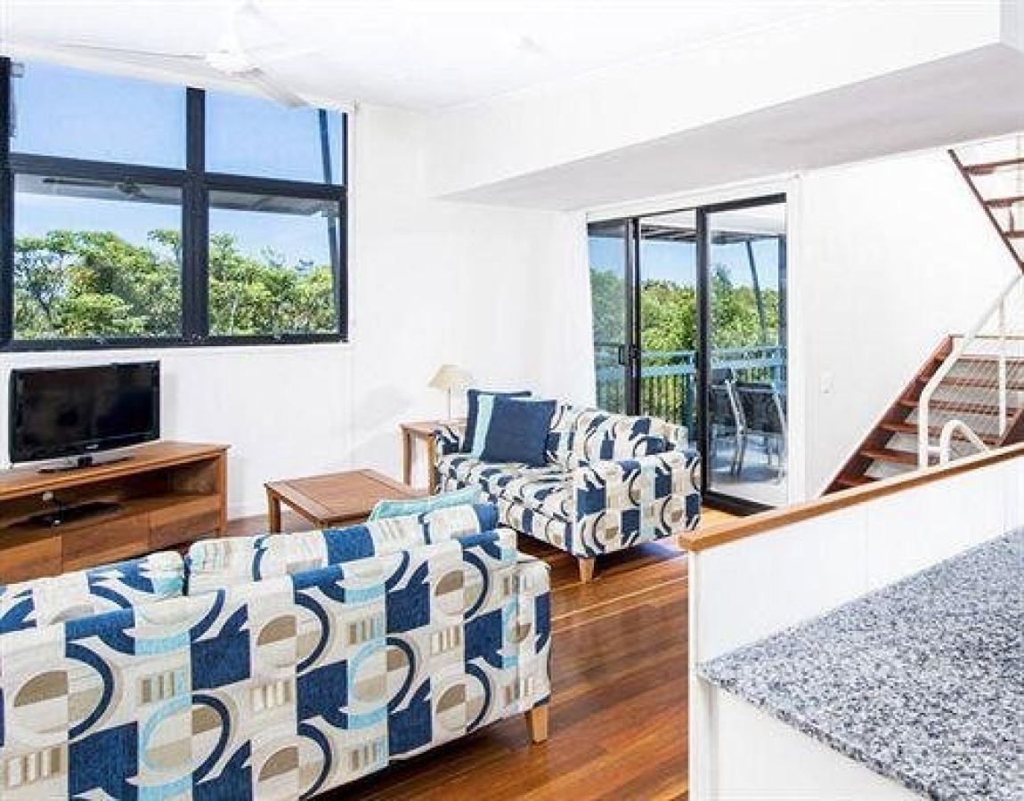 Breakers Block 3 – Unit 2 – Pool in complex – across the road from the beach