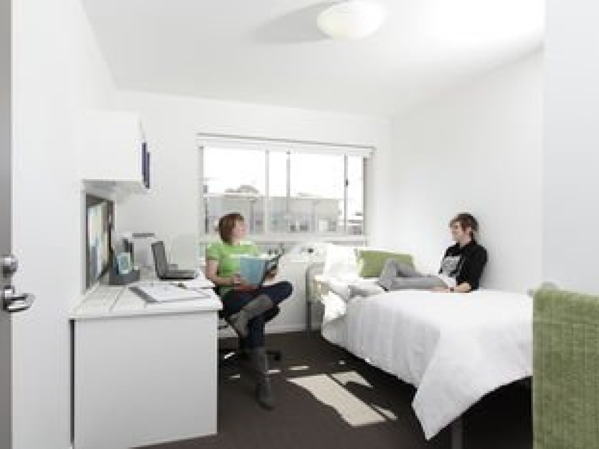 Unilodge @ UC Short Stays