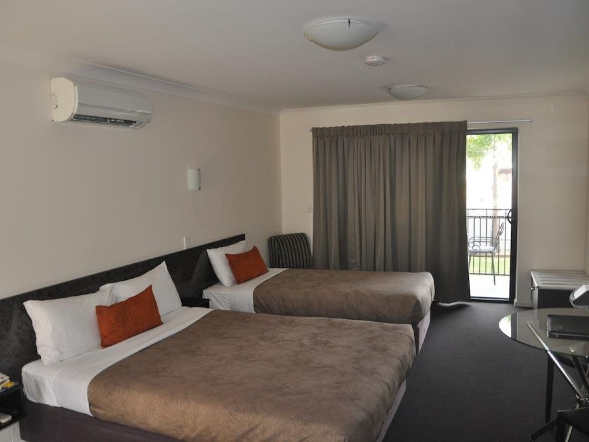 Dalby FairWay Motor Inn
