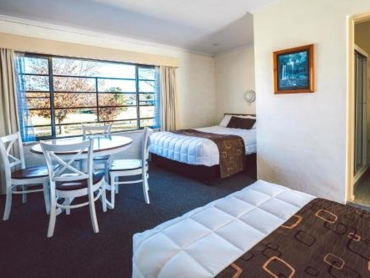 Boulevard Motel