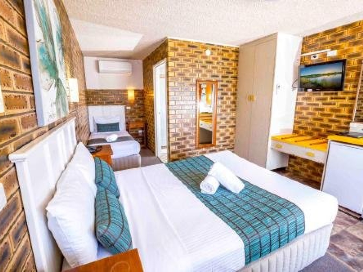 Apple & Grape Motel