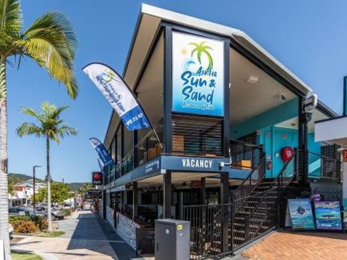 Airlie Sun & Sand Accommodation #2