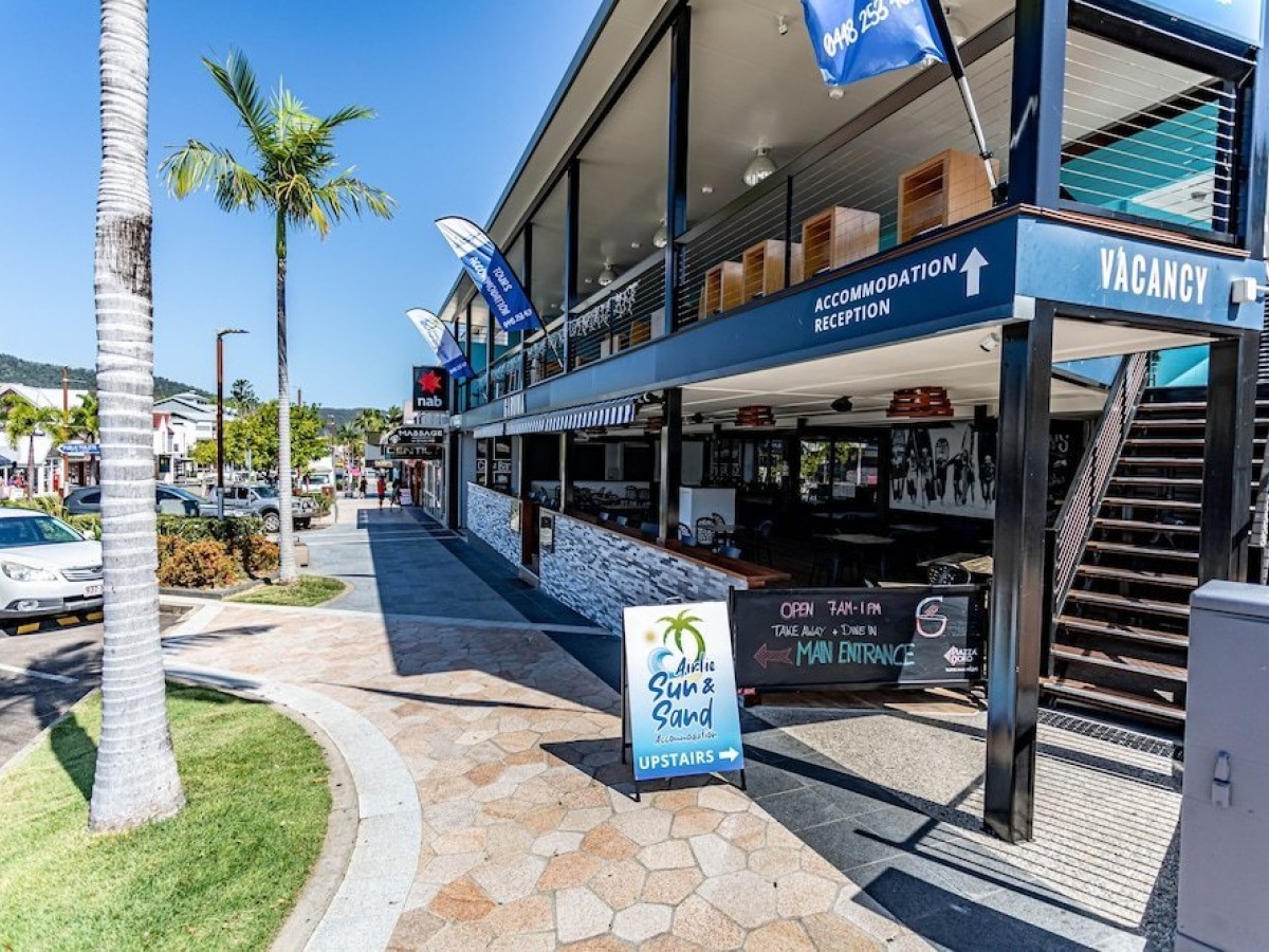 Airlie Sun & Sand Accommodation #3