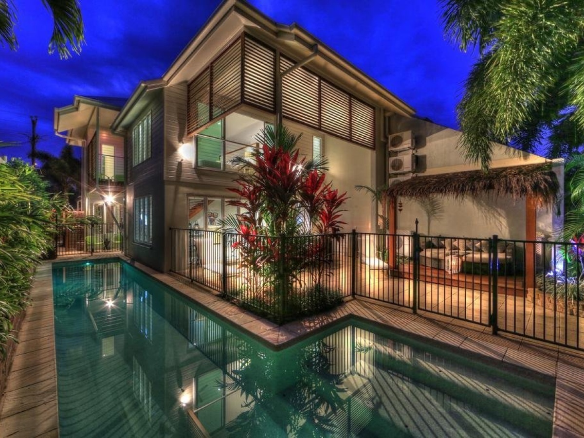 Deja Vu Estate