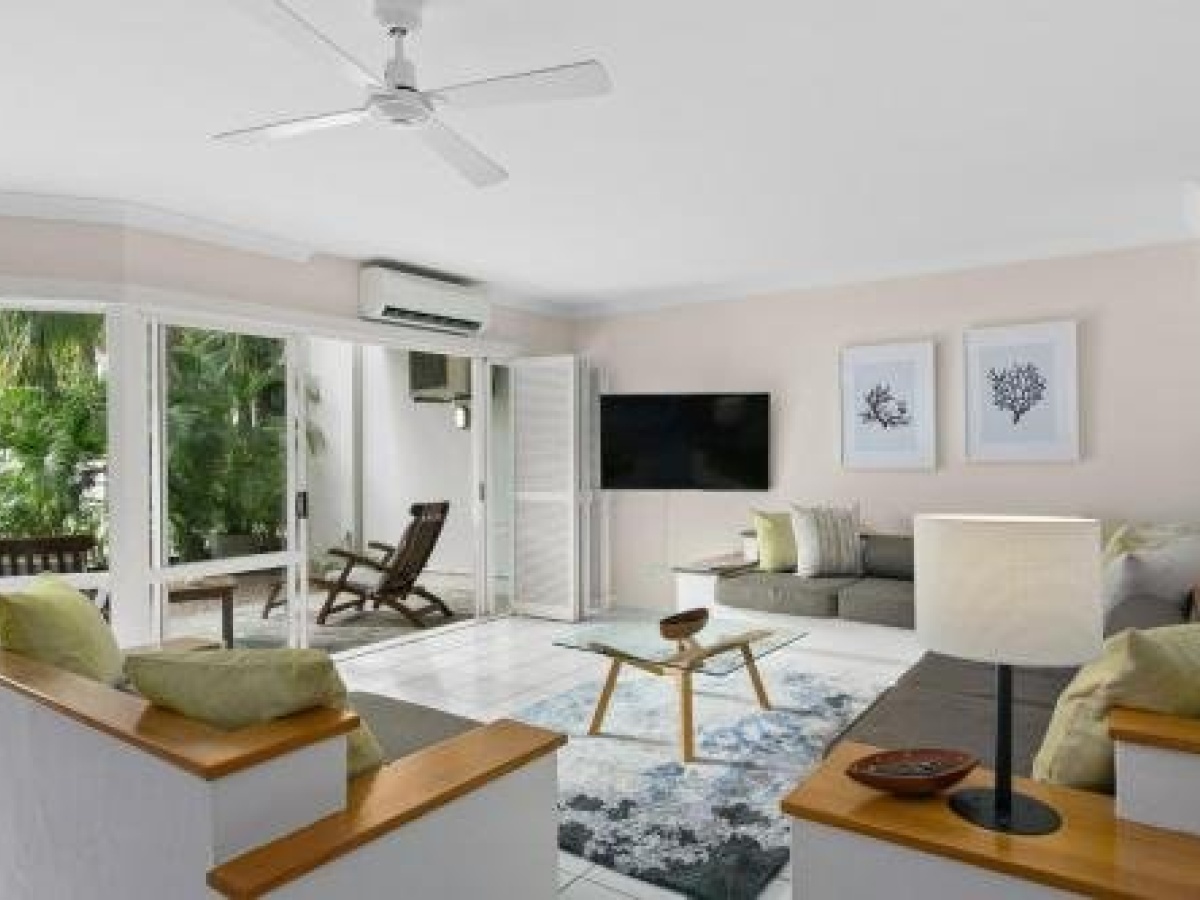 Belle Escapes – Poolside Ground Floor, Apartment Alamanda Beachfront Resort “41”