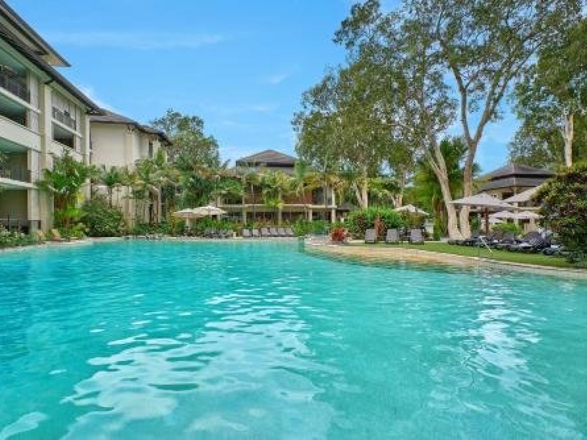 Beachside Private Penthouse 422