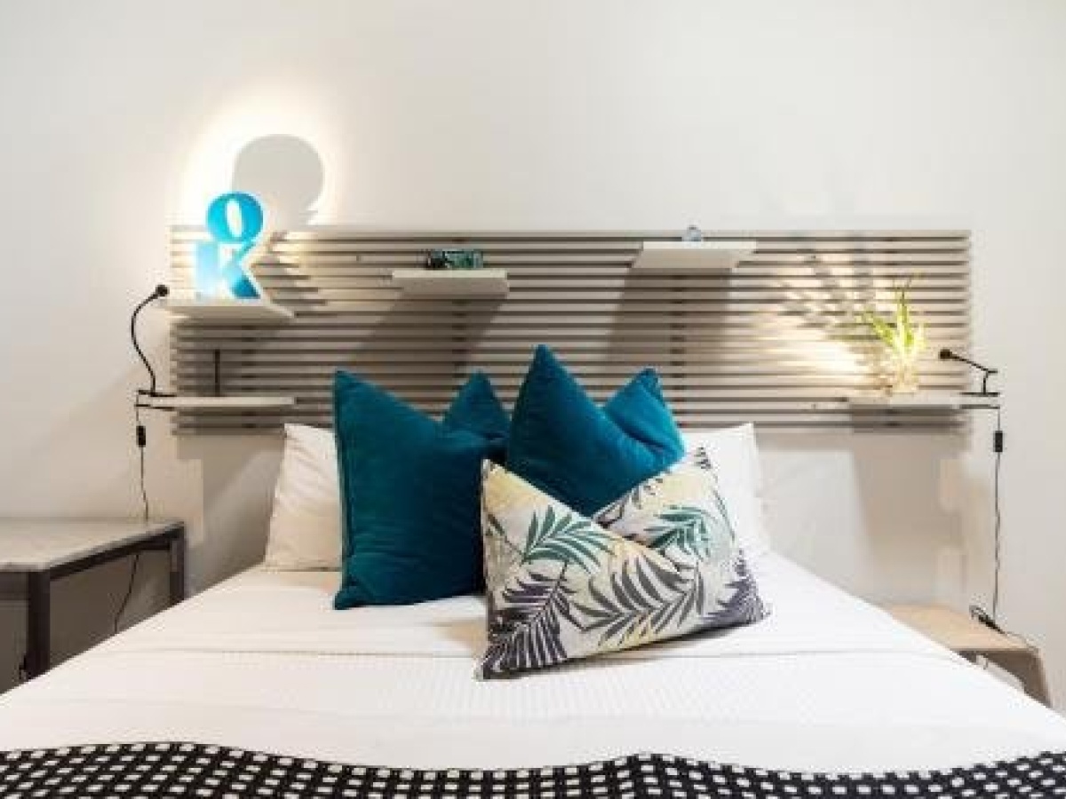 Aquabelle Apartments