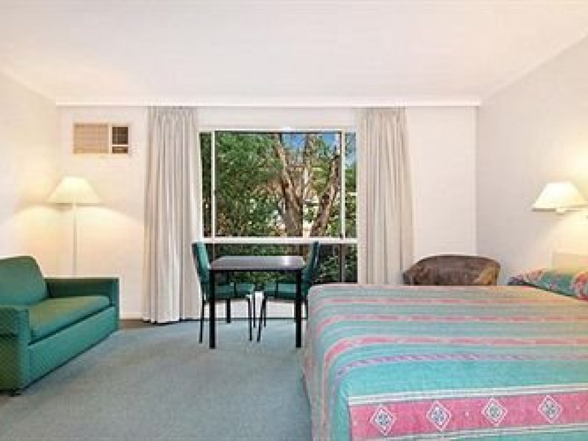 Ringwood Lake Inn