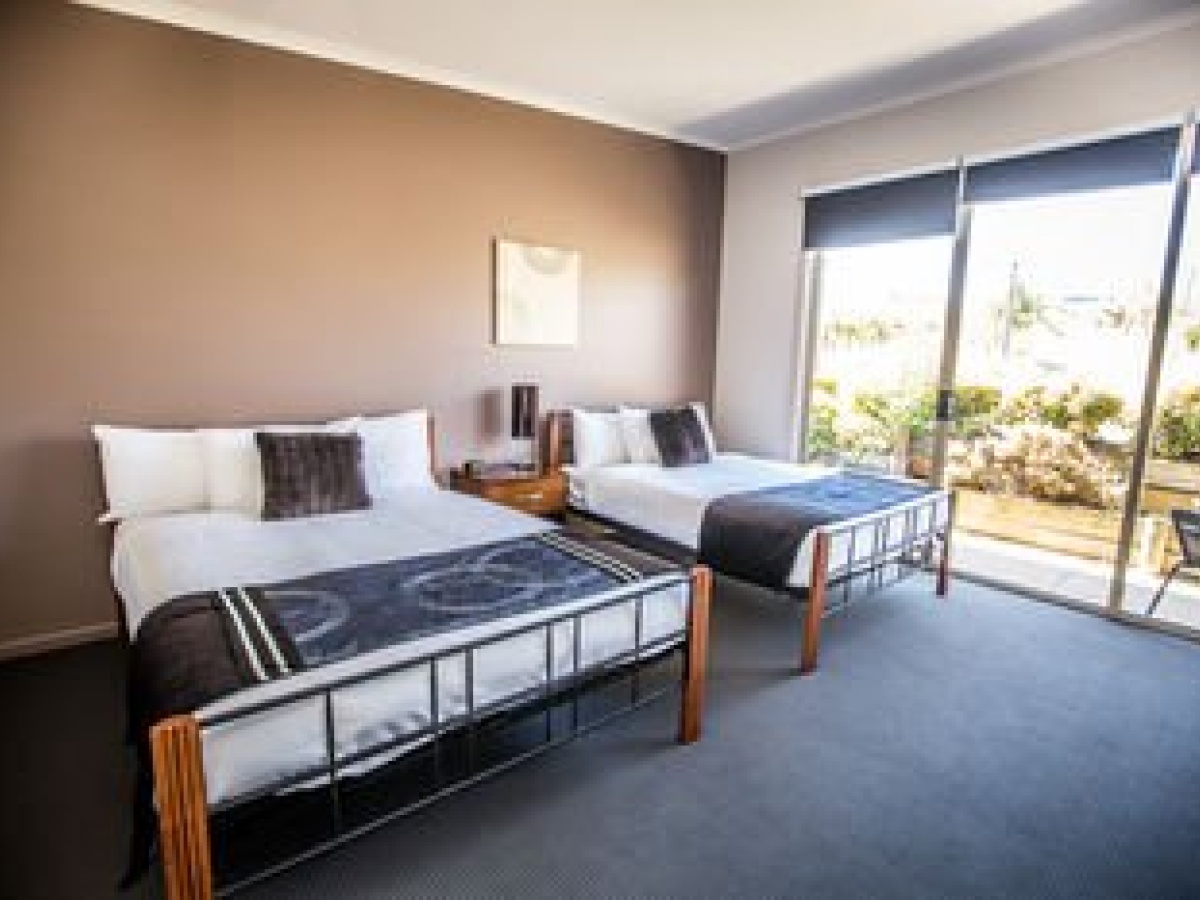 Deakin Warrnambool Units
