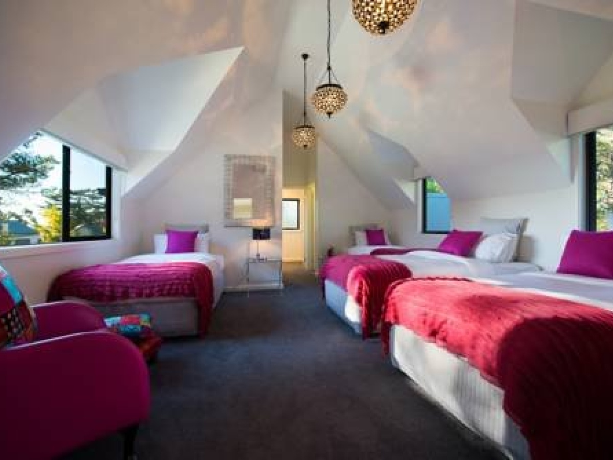 Artemis Retreat
