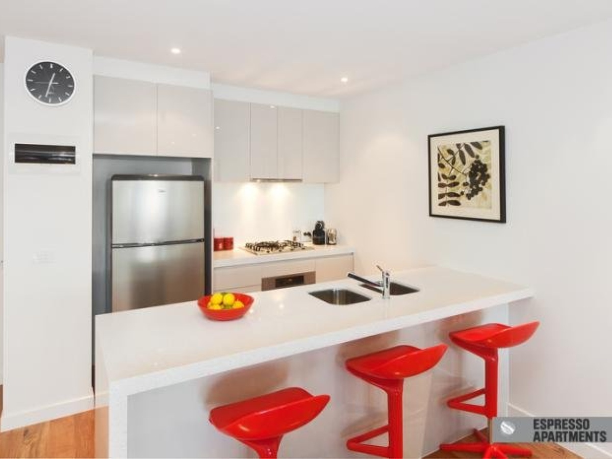 502/77 Nott Street
