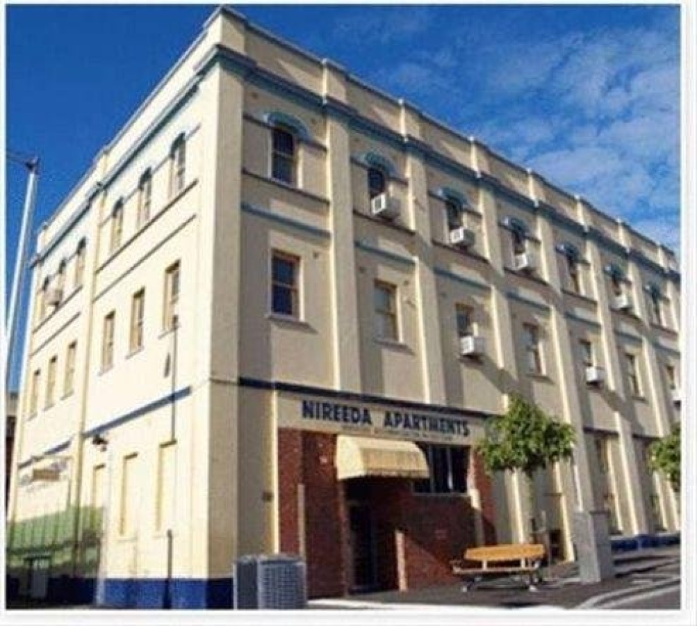 Nireeda Apartments on Clare