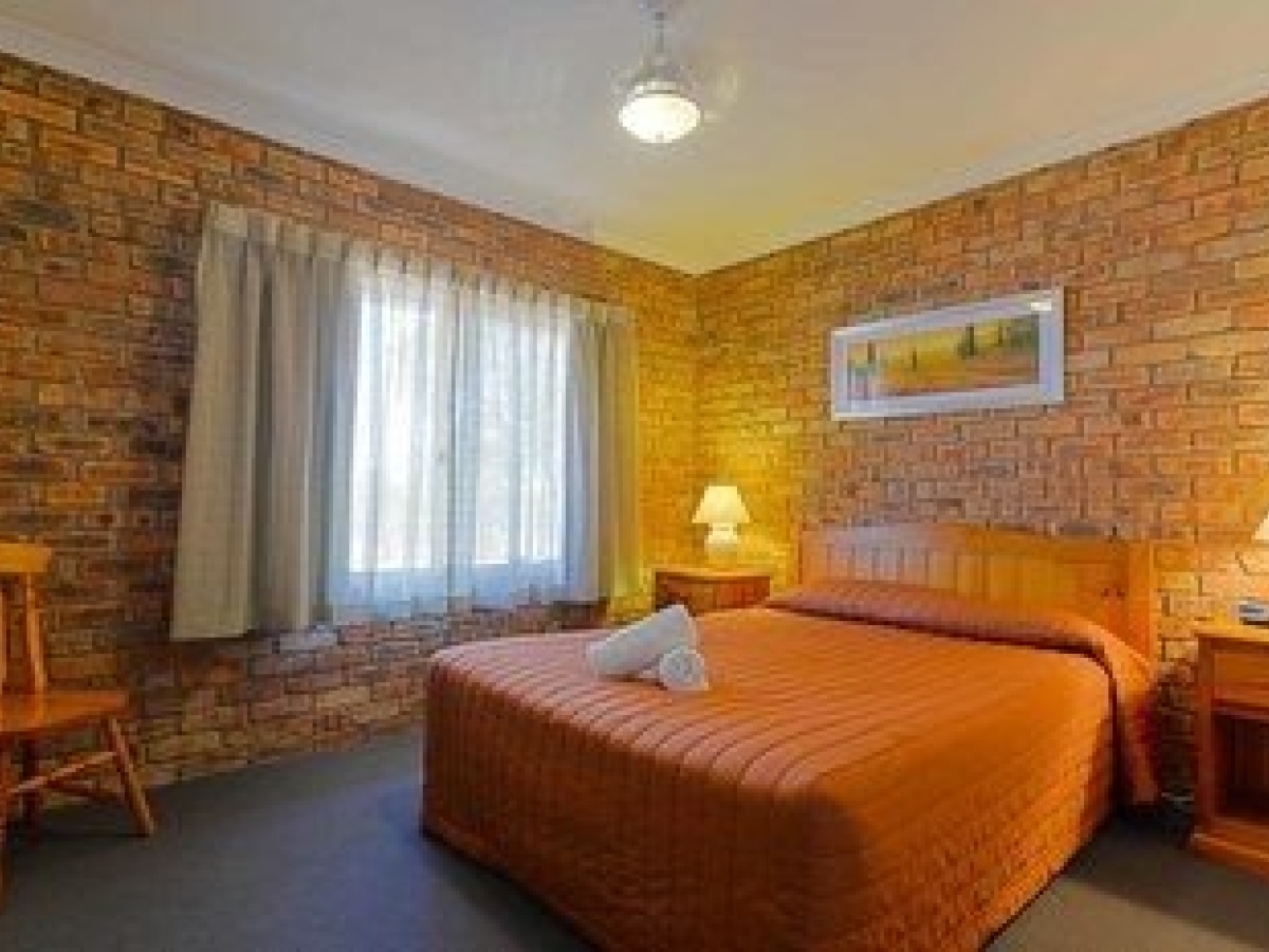 Mansfield Apartments