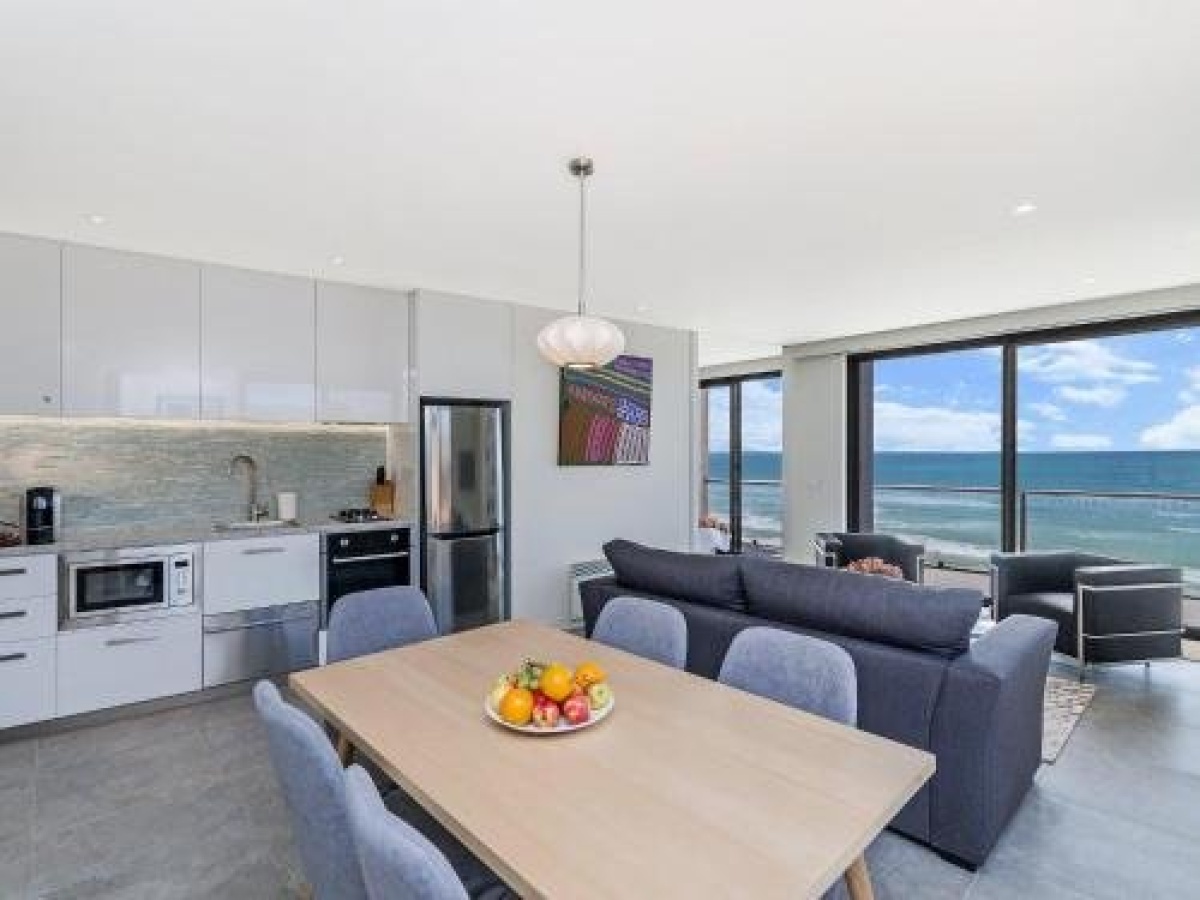 AQUA MIST PENTHOUSE