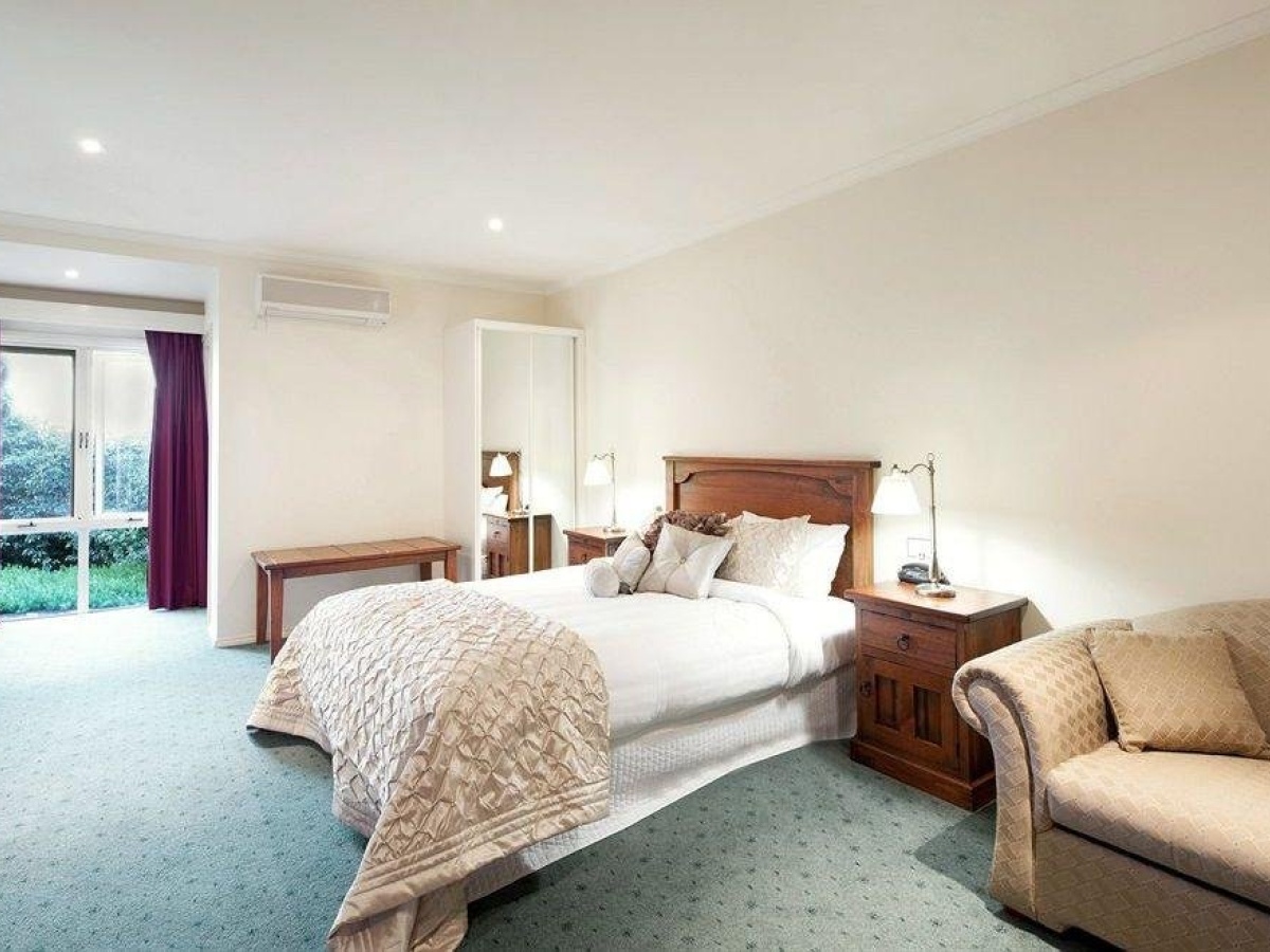 Best Western Crystal Inn, Strathdale
