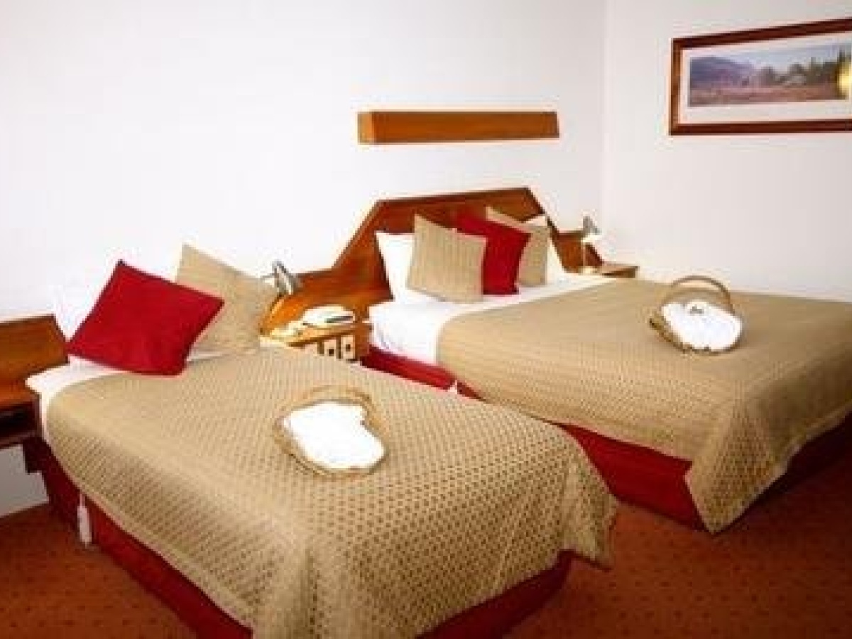 Wine Village Motor Inn
