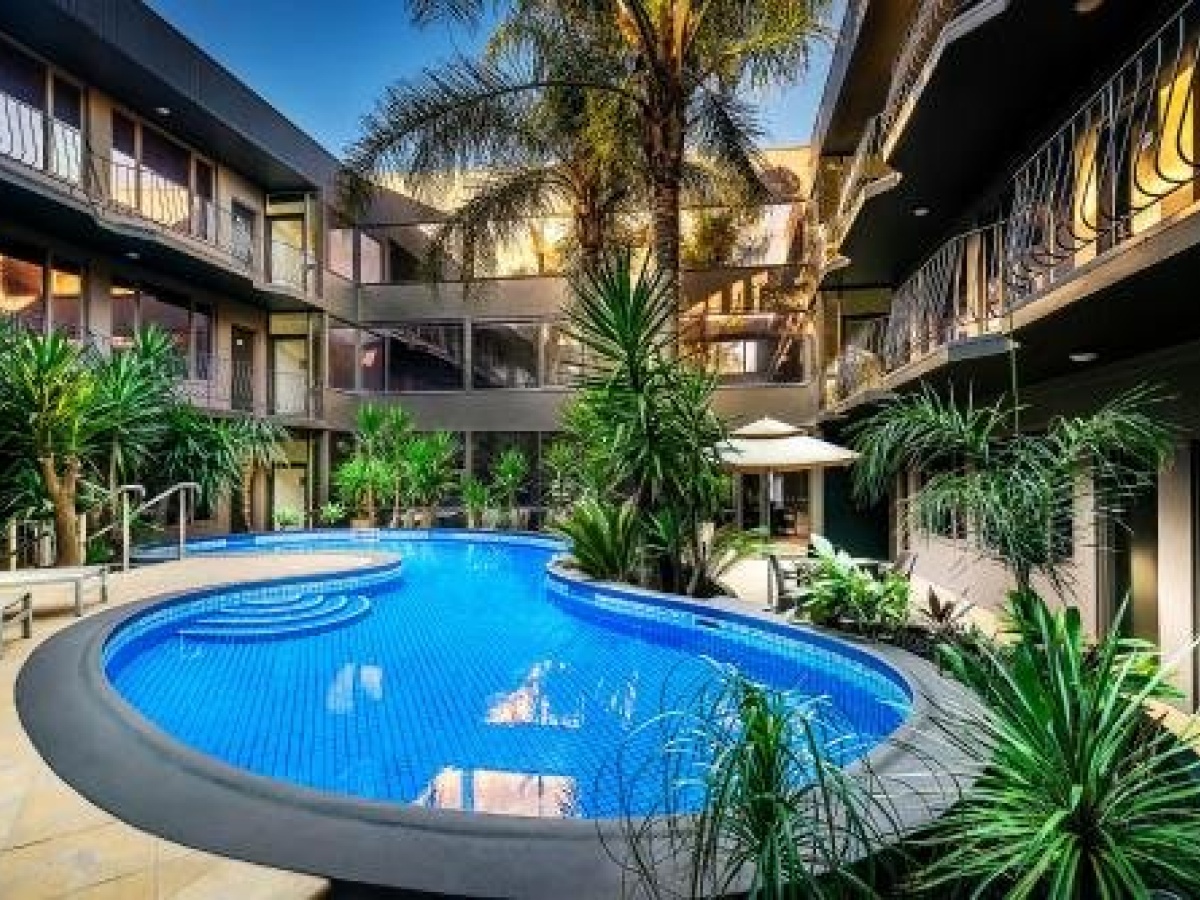 BEST WESTERN PLUS Travel Inn