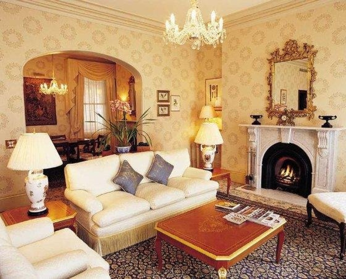 The Hotel Windsor