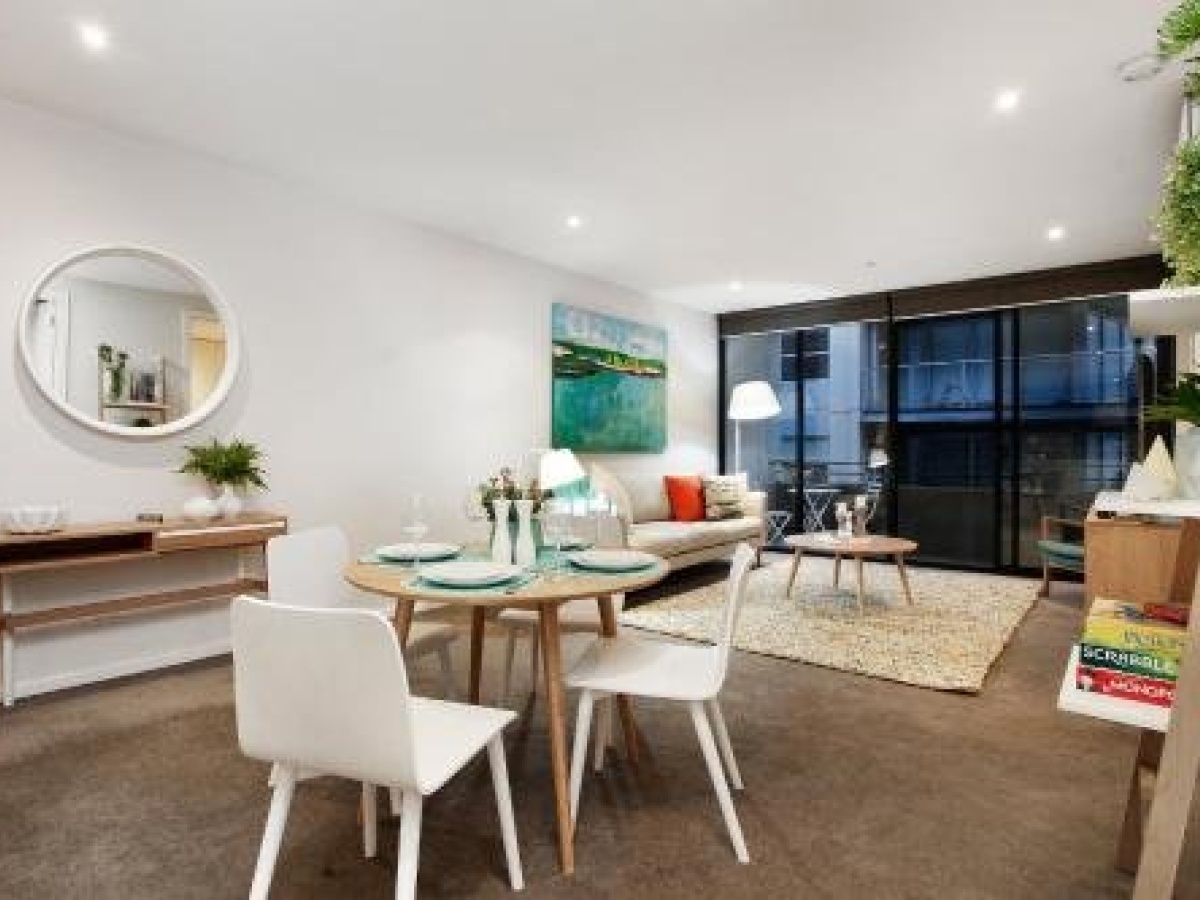 StayCentral – Nott Street Port Melbourne