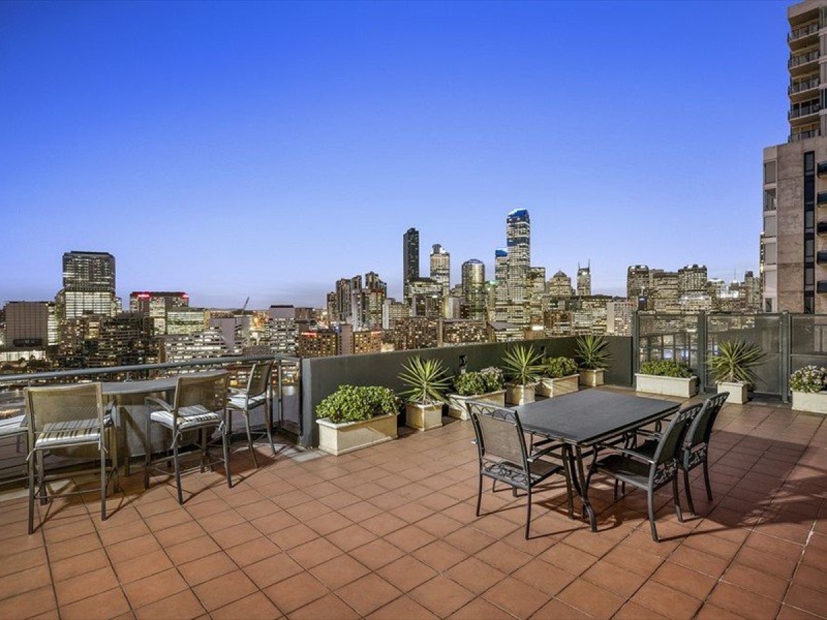 3 Bedroom Inner City Penthouse