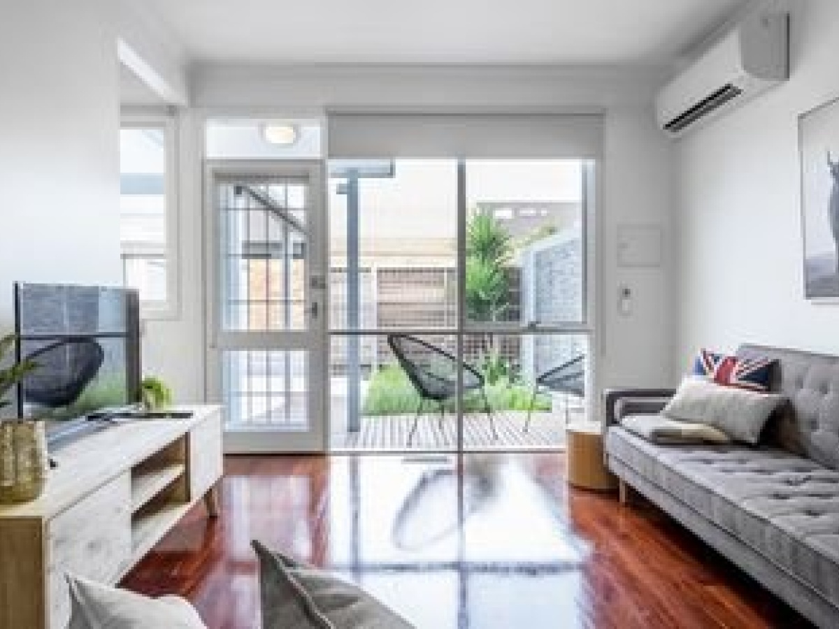 Roomerang at Shands Lane