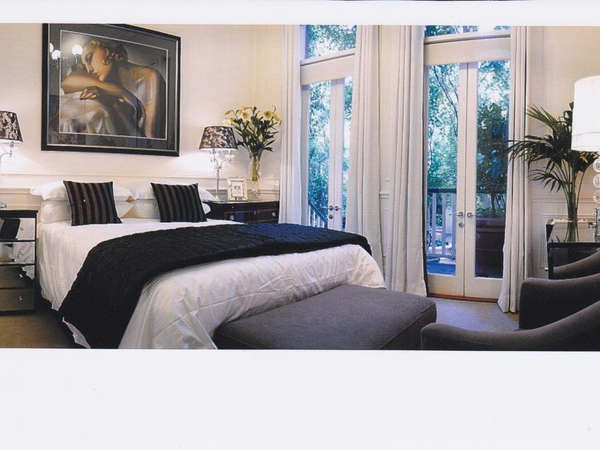 Andre’s Mews Luxury Serviced Apartments