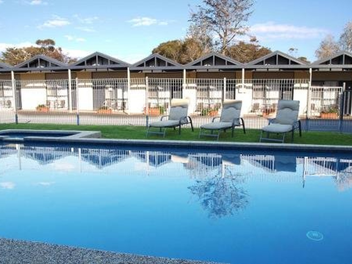 Mornington Motel