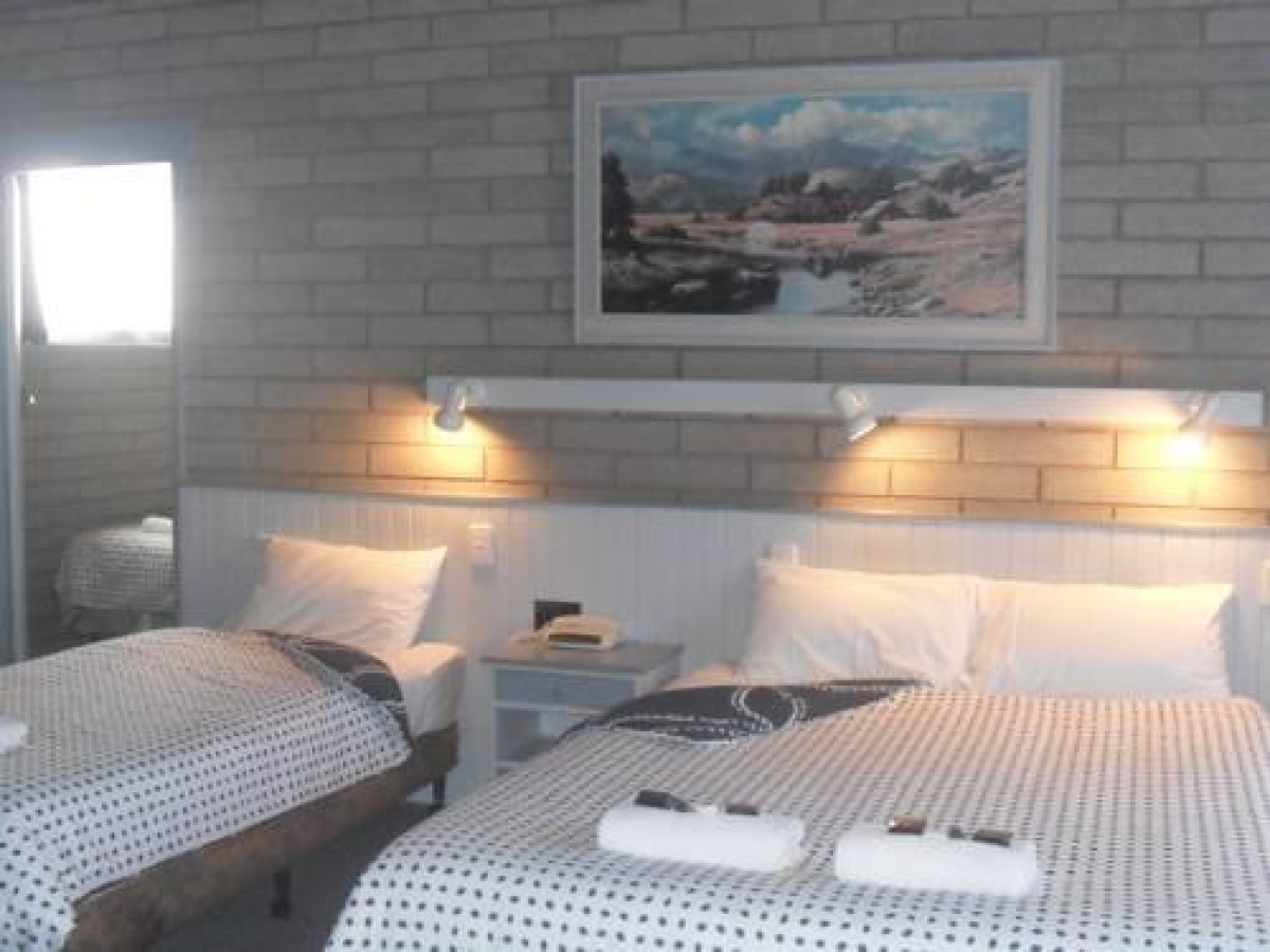 Motel de la Mer, Napier South