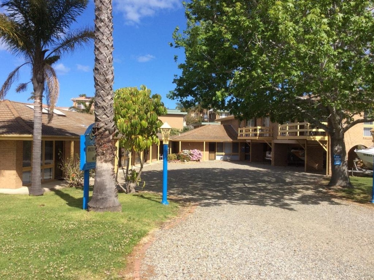 Como Apartments Gladstone