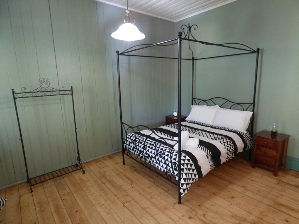 Tenterfield Lodge