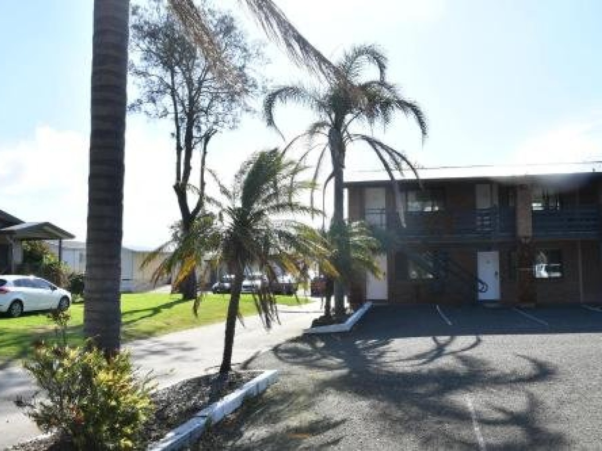 Lakeside Inn Wollongong, Windang
